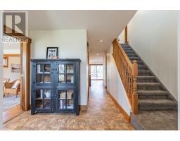 3 WELLINGTON STREET - 3