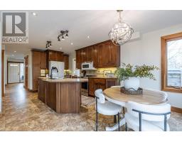 3 WELLINGTON STREET - 7