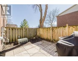 667 GRIFFITH STREET - 19