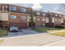667 GRIFFITH STREET - 3