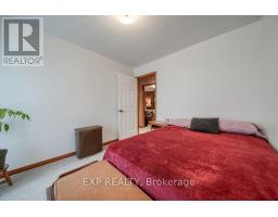 68 THOMPSON PLACE - 16