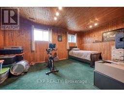 68 THOMPSON PLACE - 24