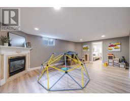 596 HARRIS CIRCLE - 20