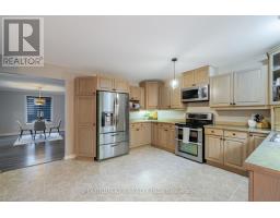 596 HARRIS CIRCLE - 9