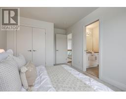 725 APRICOT DRIVE - 22