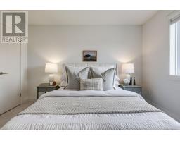 725 APRICOT DRIVE - 24