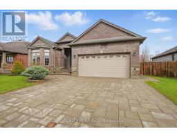 15 MAYAPPLE CRESCENT - 2