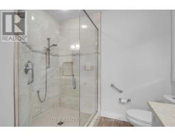 15 MAYAPPLE CRESCENT - 26