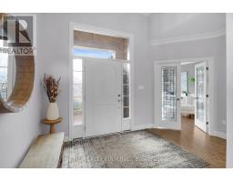 15 MAYAPPLE CRESCENT - 4