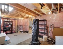15 MAYAPPLE CRESCENT - 40