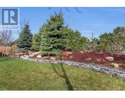 15 MAYAPPLE CRESCENT - 47