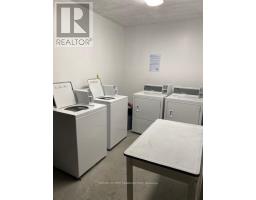 295 DUFFERIN AVENUE - 17