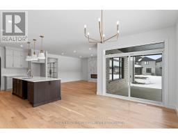 1382 BUSH HILL LINK - 17