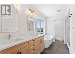 1382 BUSH HILL LINK - 38