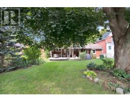 7 CEDAR STREET - 37