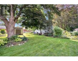 7 CEDAR STREET - 39