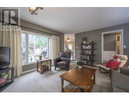 22 GLENRIDGE CRESCENT - 16