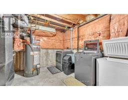 62 NAPOLEON DRIVE - 29