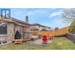 62 NAPOLEON DRIVE - 34