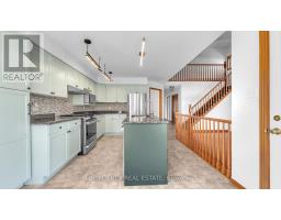 62 NAPOLEON DRIVE - 6