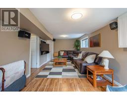 631 THORNWOOD COURT - 26