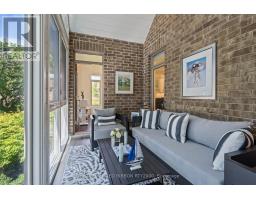 374 MACDONALD STREET - 22