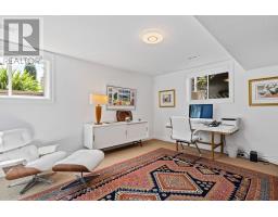 374 MACDONALD STREET - 29