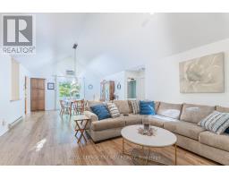 10248 PINETREE DRIVE - 15