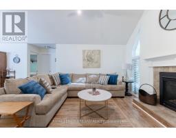 10248 PINETREE DRIVE - 16