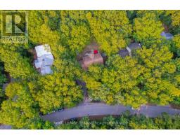 10248 PINETREE DRIVE - 33