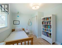 673 ALGOMA AVENUE - 21