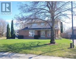 208 LAMORE CRESCENT - 1