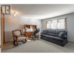 208 LAMORE CRESCENT - 25