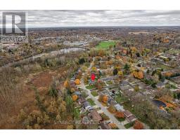 208 LAMORE CRESCENT - 4