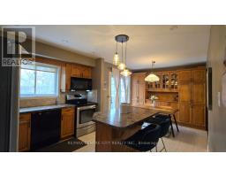 1462 GLENGARRY AVENUE - 9