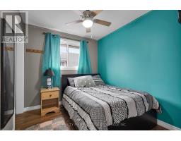 213 HIGHVIEW DRIVE - 22