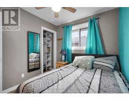 213 HIGHVIEW DRIVE - 23