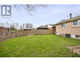 213 HIGHVIEW DRIVE - 30