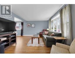 213 HIGHVIEW DRIVE - 6