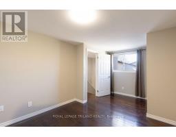 56 - 971 ADELAIDE STREET S - 21