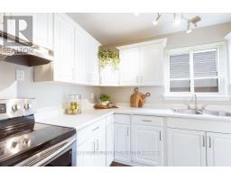 56 - 971 ADELAIDE STREET S - 7