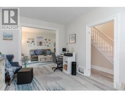 15 EAGLE STREET - 10