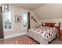 15 EAGLE STREET - 25