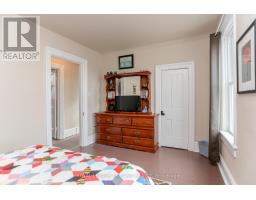15 EAGLE STREET - 26