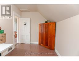 15 EAGLE STREET - 30
