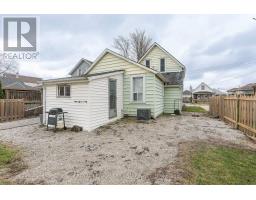 15 EAGLE STREET - 33