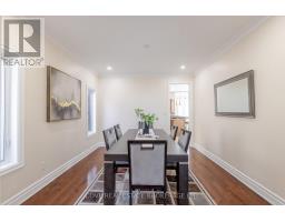 1095 CORONATION DRIVE - 11