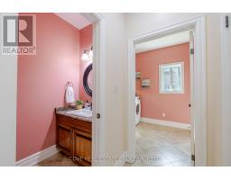 1095 CORONATION DRIVE - 20