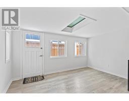 25 COTTONWOOD CRESCENT - 31