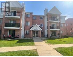 121 - 1096 JALNA BOULEVARD - 1